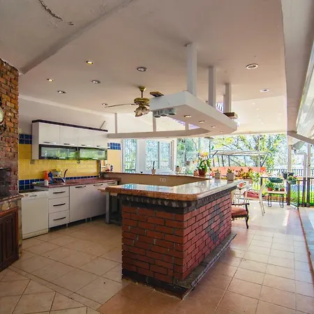 Villa Elif Naz Villasi *